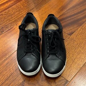 Fitflop Black Leather rally Sneakers EUC